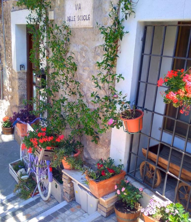 Casetta Nel Borgo Olevano Romano Buitenkant foto